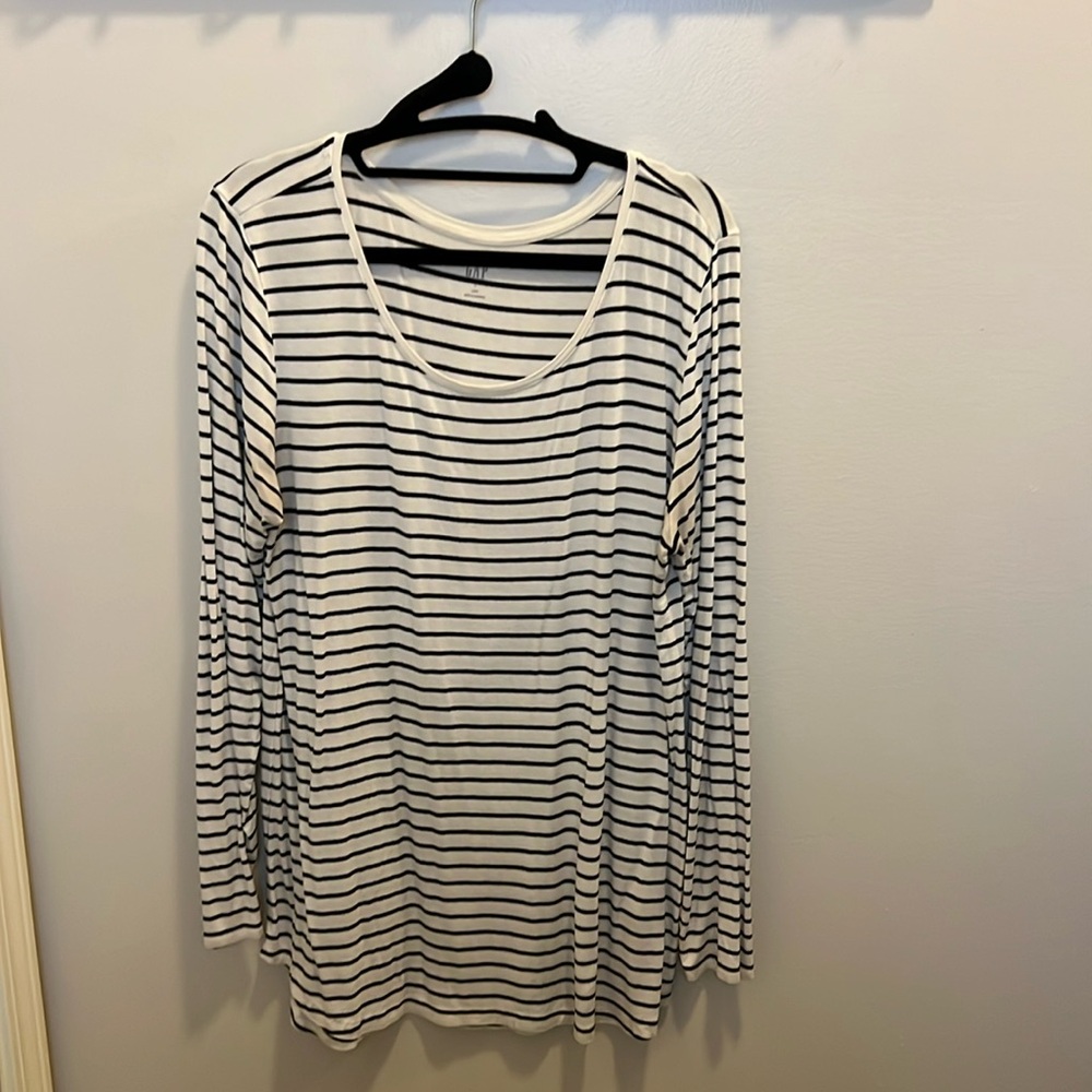 Gap striped long sleeve